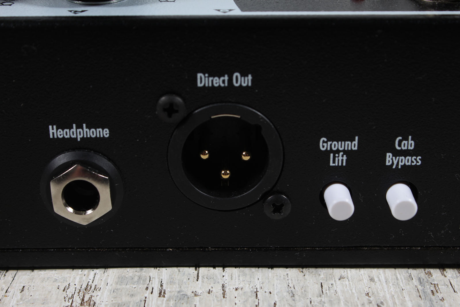 EarthQuaker ZEQD-Pre Preamp Pedal with EF86 Tube Electric Guitar Effects Pedal