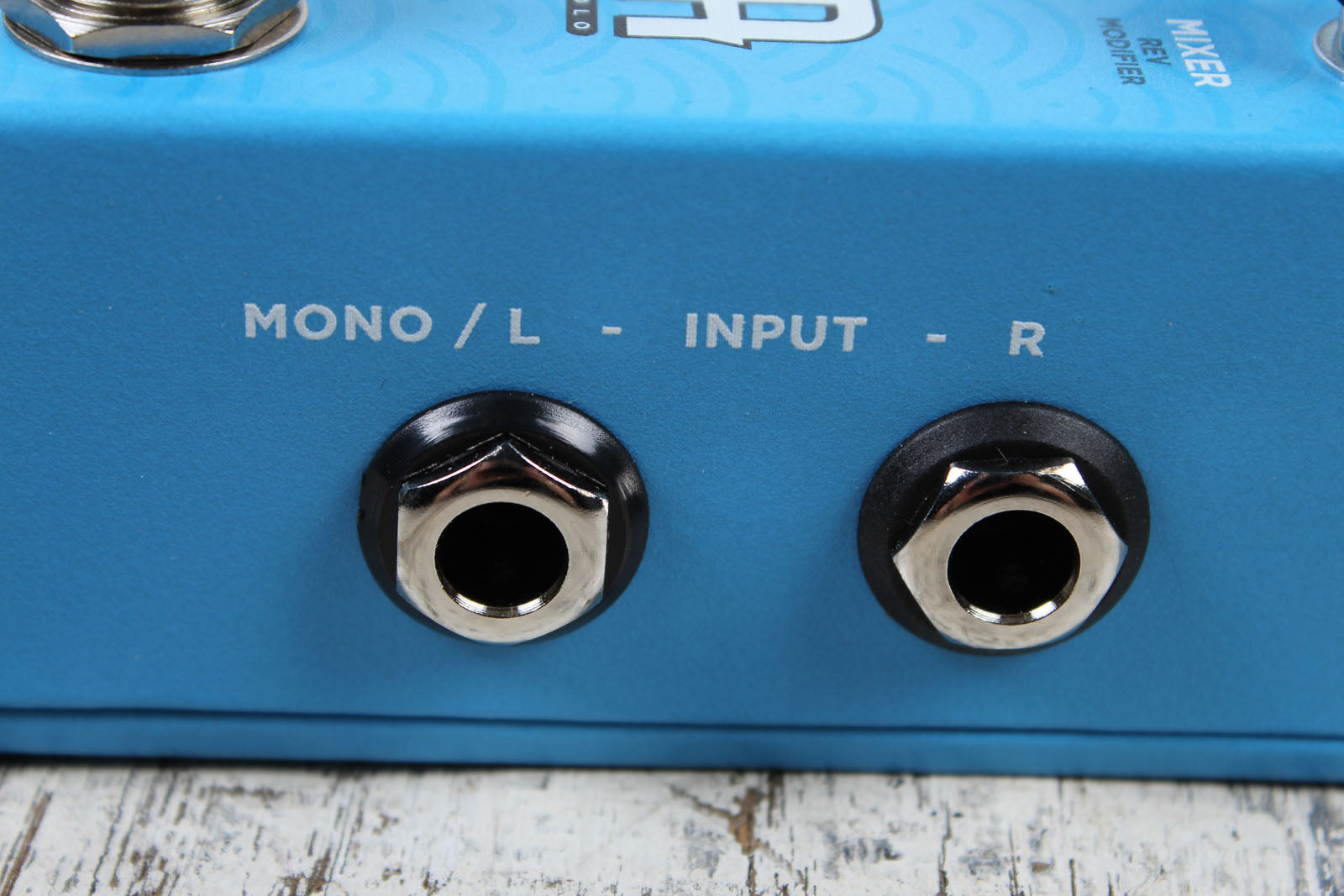 Keeley Hydra Stereo Reverb and Tremolo Pedal Electric Guitar Effects Pedal