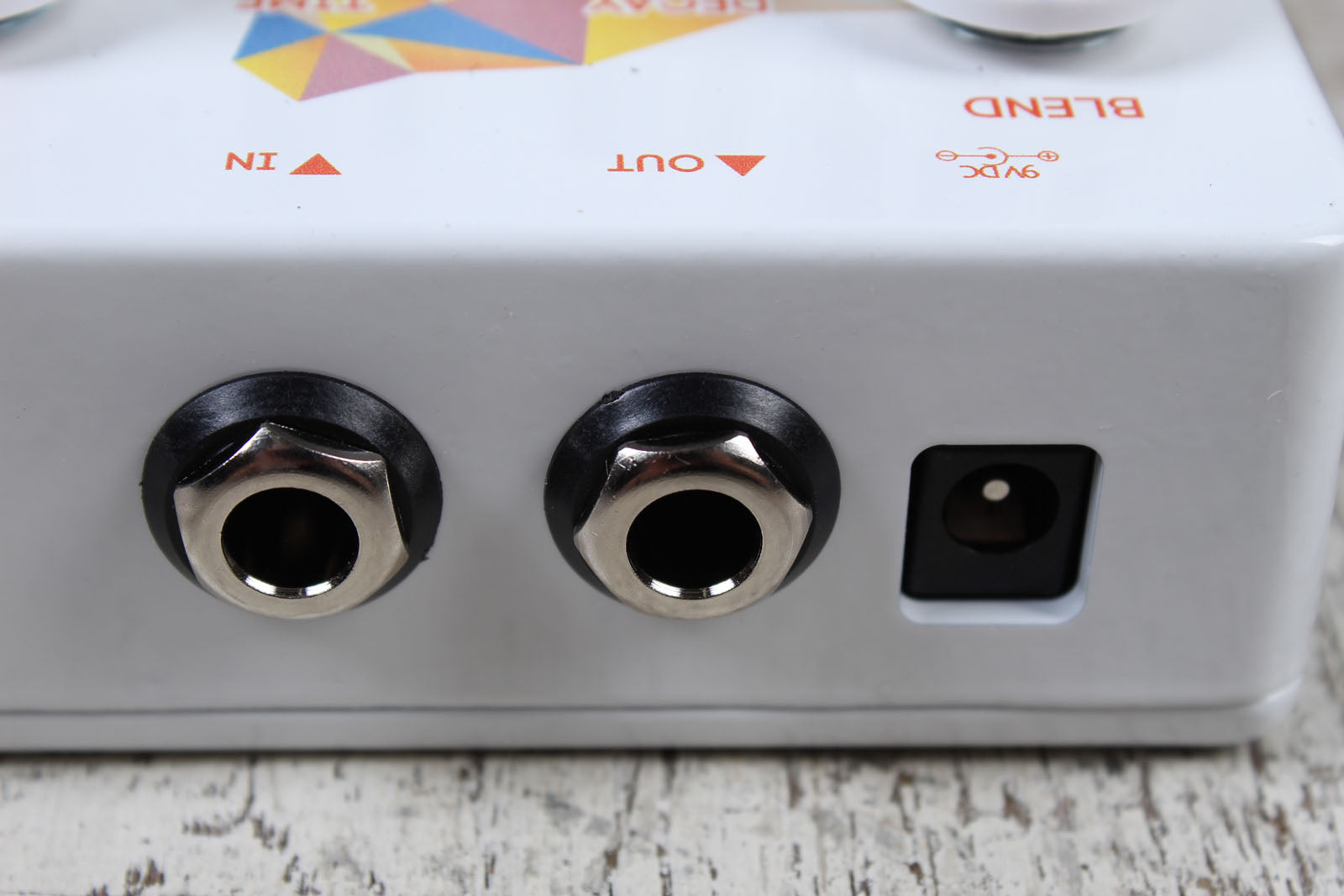 Keeley Caverns Delay / Reverb V2 Electric Guitar Delay and Reverb Effects Pedal