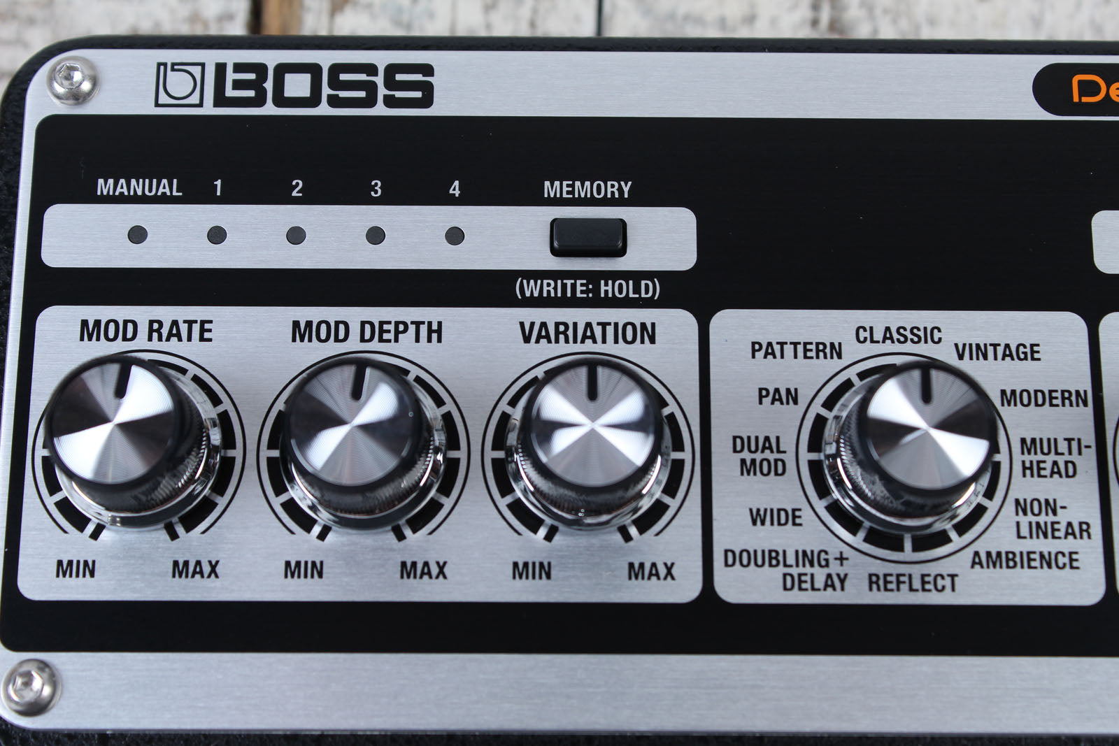 Boss DM-101 Delay Machine