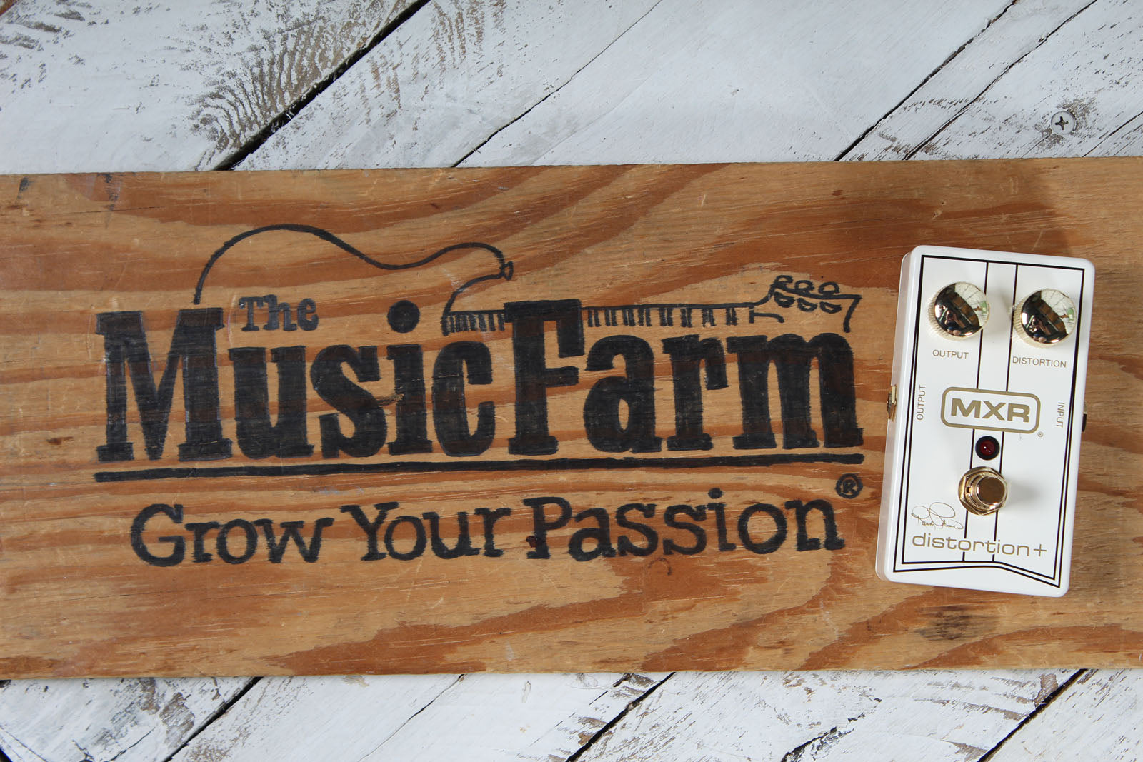 MXR Randy Rhoads Concorde Distortion + Pedal Electric Guitar Effects Pedal Secondary image