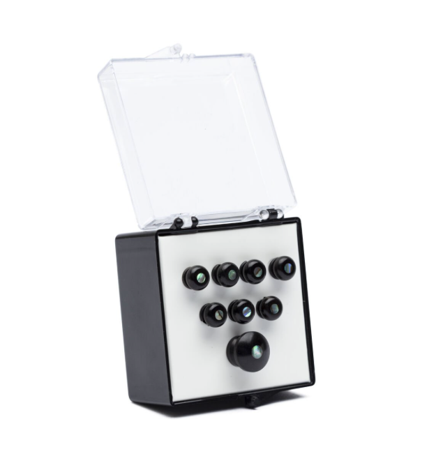 Martin 18APP50 Set of 8 Pearl Inlaid Bridge & Endpins - Ebony Main image