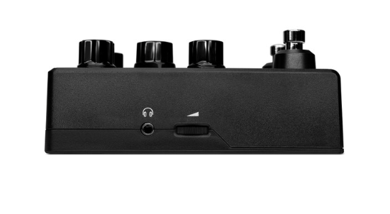 Line 6 POD Express Black Portable Guitar Amplifier Modeler / Cabinet Emulator / Effects Processor