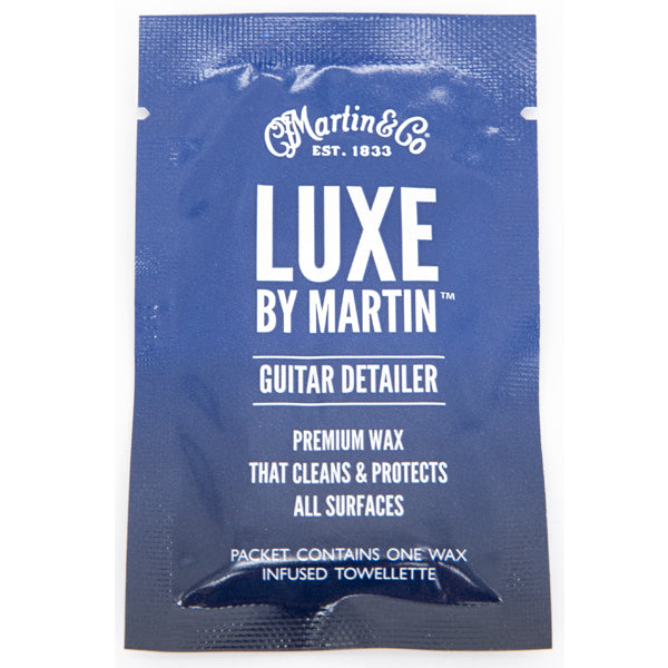 Luxe by Martin Guitar Detailer Wax Infused Towellette