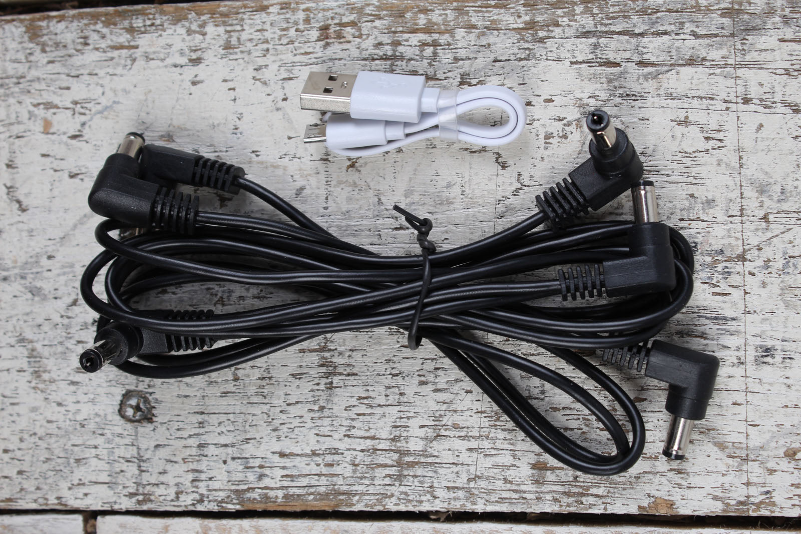 On Stage PS1000 Rechargeable Pedal Power Bank On the Go Effects Pedal Power Supply