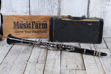 Load image into Gallery viewer, Bundy Clarinet with Hardshell Case