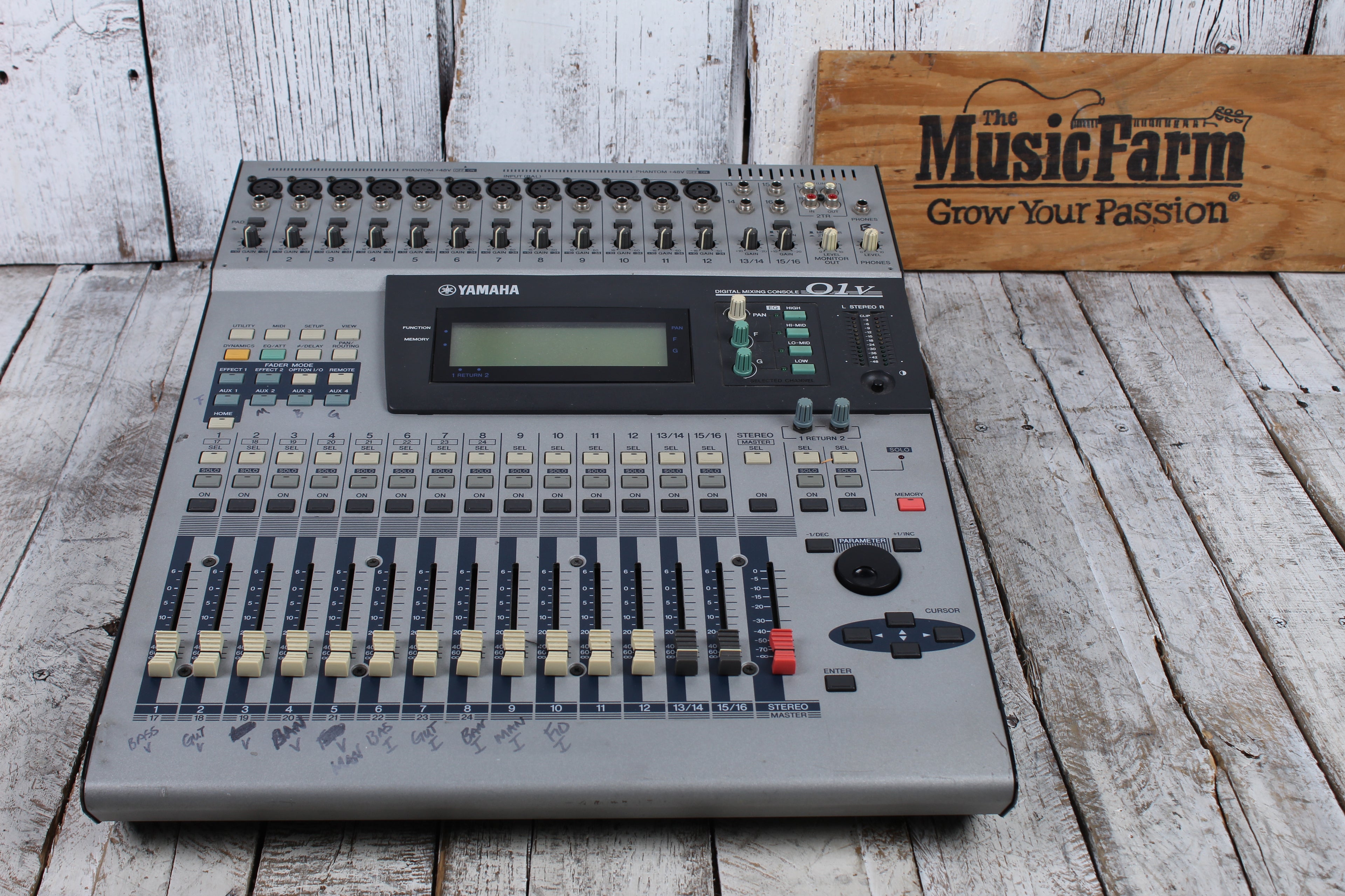 Yamaha O1V Mixer Digital Mixing Console PARTS ONLY