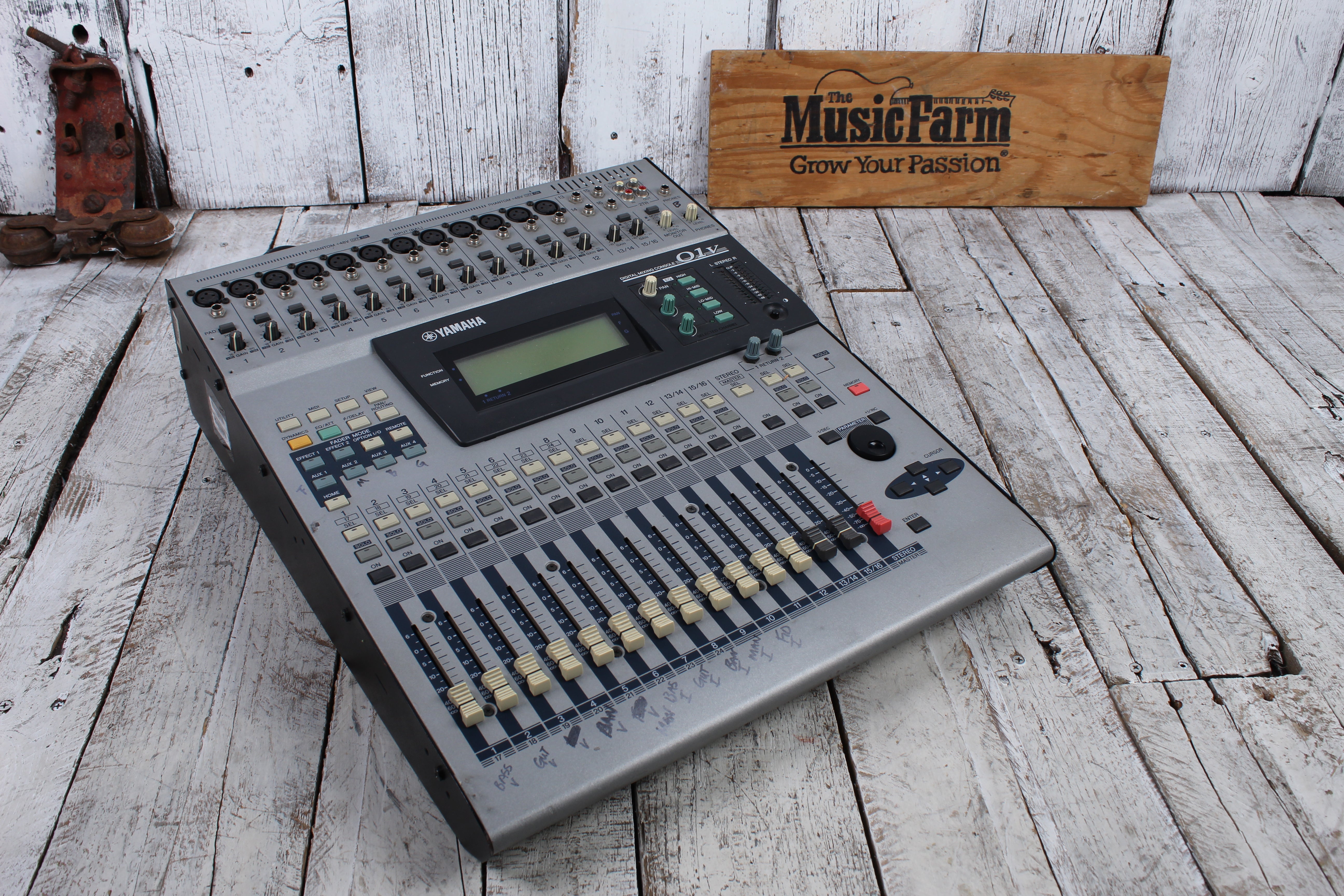 Yamaha O1V Mixer Digital Mixing Console PARTS ONLY – The Music Farm
