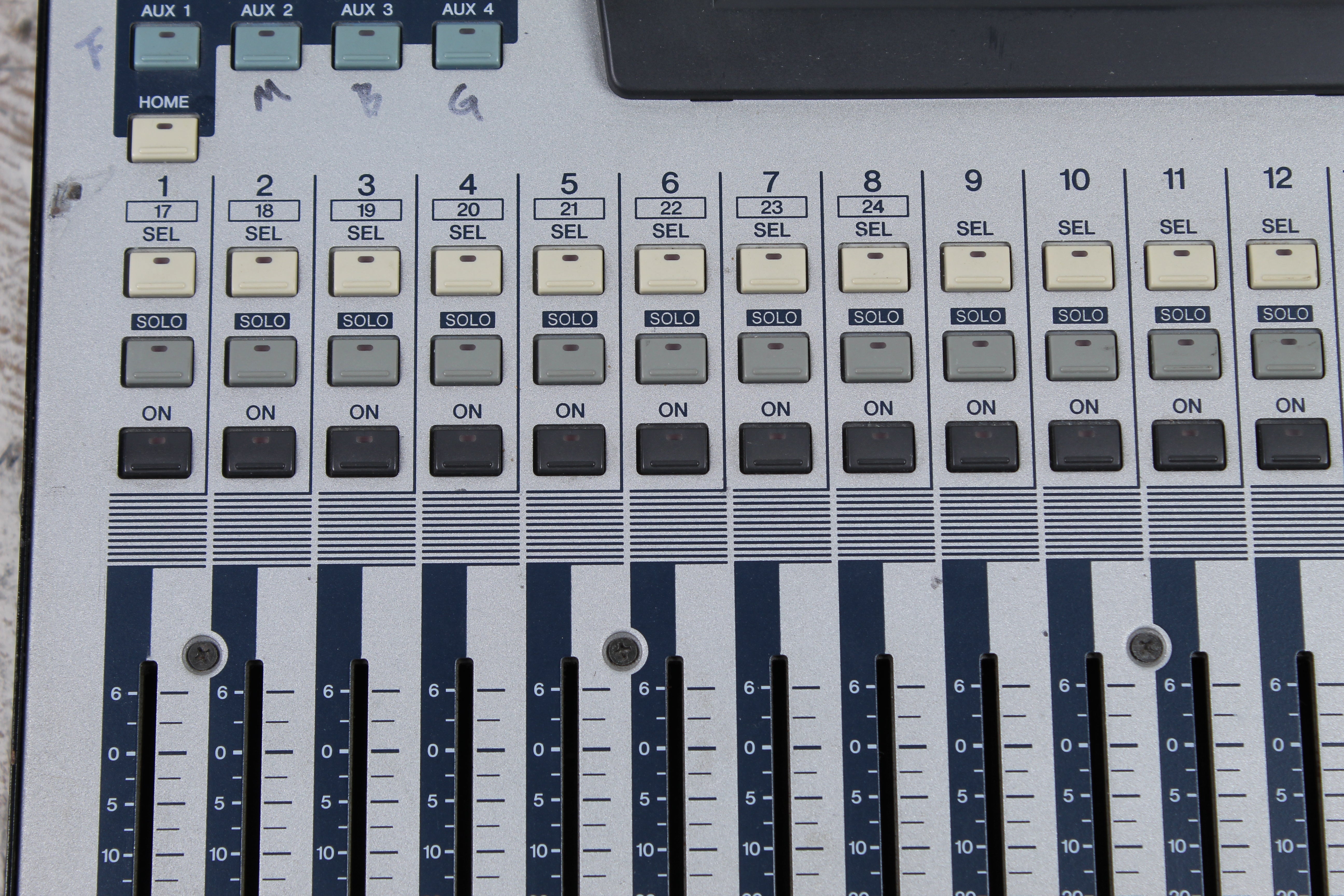 Yamaha O1V Mixer Digital Mixing Console PARTS ONLY – The Music Farm