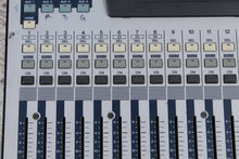 Load image into Gallery viewer, Yamaha O1V Mixer Digital Mixing Console