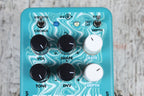 Electro Harmonix EDDY Analog Vibrato and Chorus Electric Guitar Effects Pedal