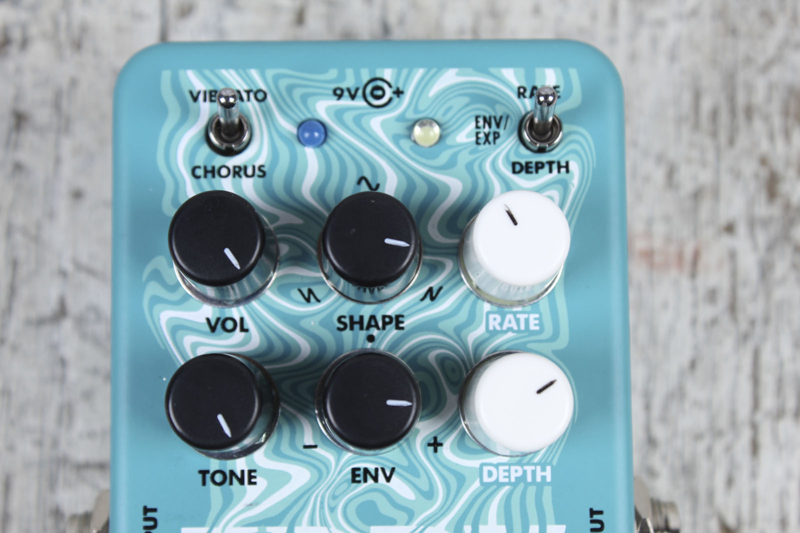 Electro Harmonix EDDY Analog Vibrato and Chorus Electric Guitar Effects Pedal