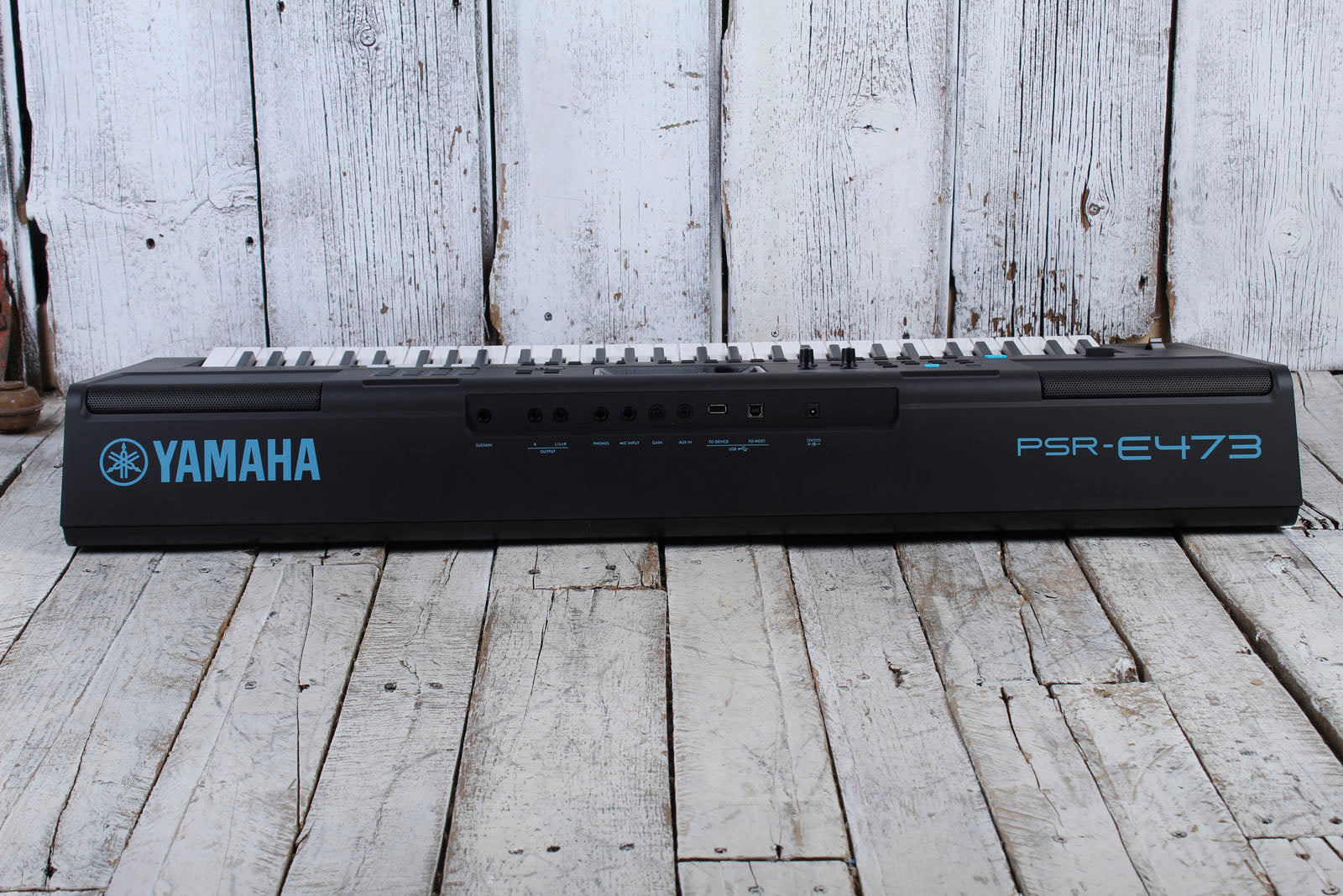 Yamaha PSR-E473 61 Key Portable Keyboard with 820 Voices and Pitch Bend with Power Supply