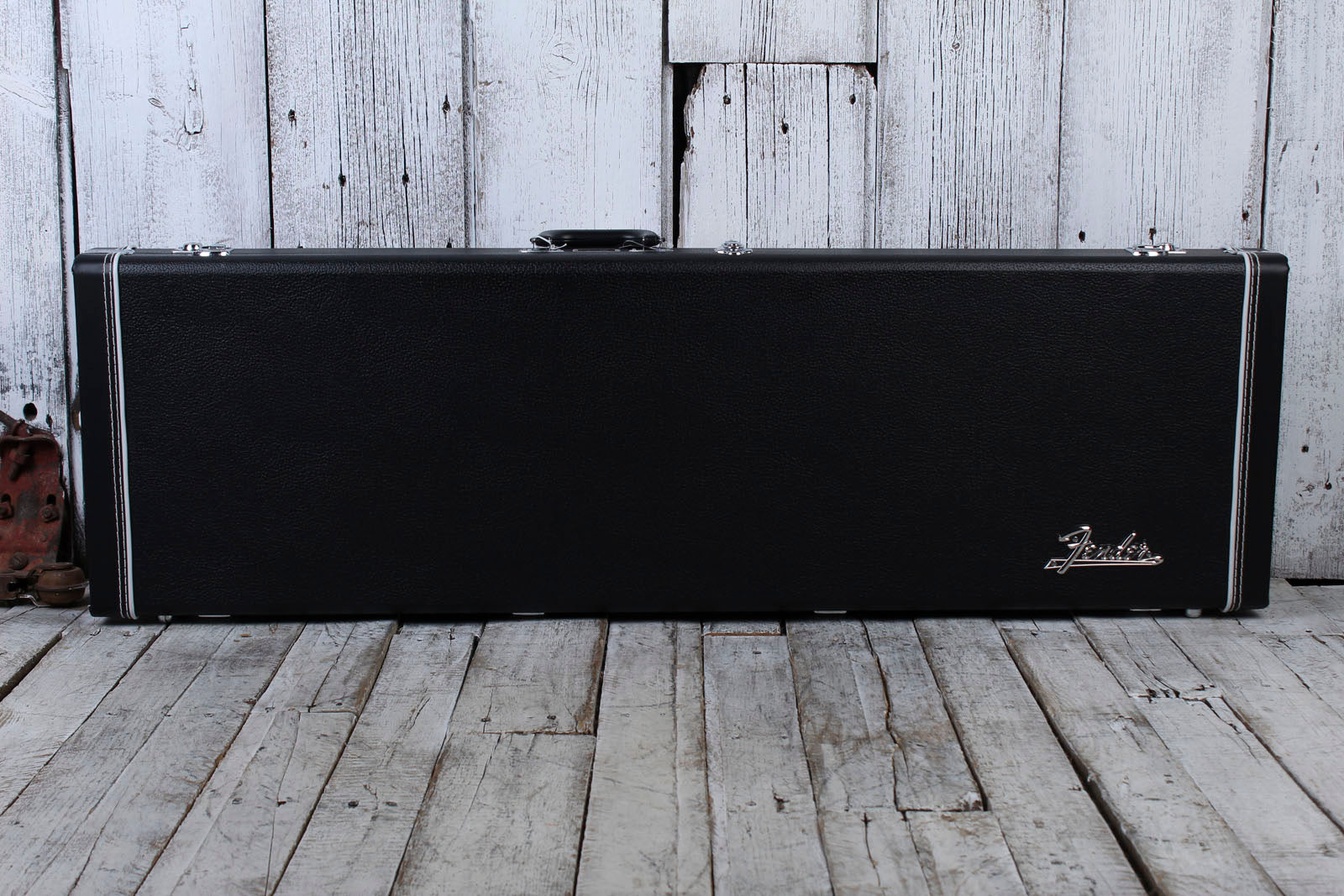 Fender Classic Series Bass Guitar Hardshell Case for Precision and Jazz Bass Main image