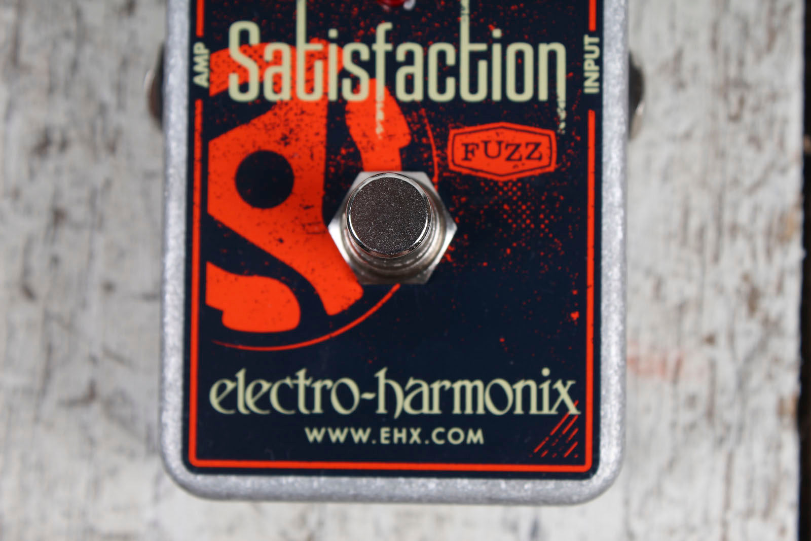 Electro-Harmonix Satisfaction Fuzz Pedal Electric Guitar Fuzz Effects Pedal