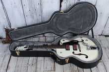Load image into Gallery viewer, Gretsch G6241FT 16&quot; Hollow Body Flat Top Case for Gretsch Hollowbody Guitars