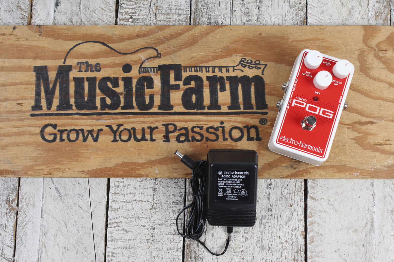 Electro-Harmonix Nano Pog Polyphonic Octave Generator Guitar Effects Pedal