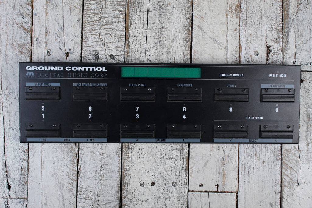 Digital Music Corp Ground Control Programmable MIDI Foot Controller with Power Supply