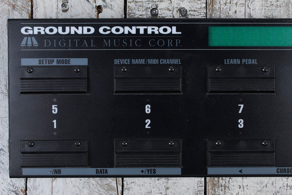 Digital Music Corp Ground Control Programmable MIDI Foot Controller with Power Supply