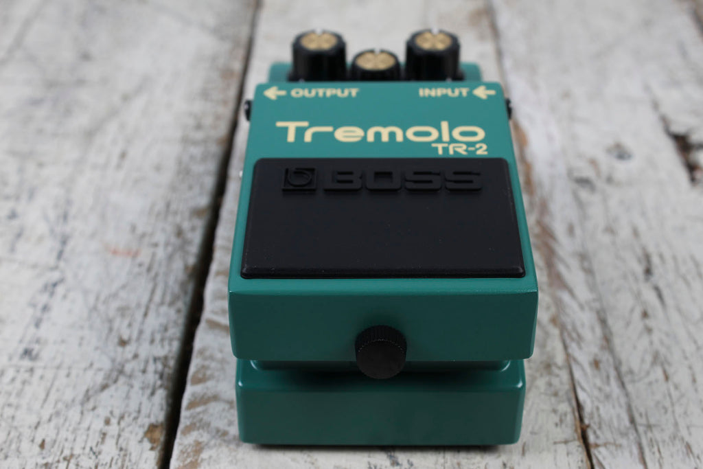 Boss TR-2 Tremolo Pedal Electric Guitar Effects Pedal Vintage Tremolo Effects