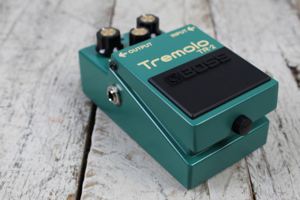 Boss TR-2 Tremolo Pedal Electric Guitar Effects Pedal Vintage Tremolo Effects