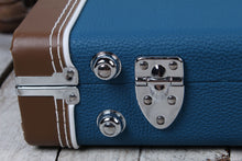 Load image into Gallery viewer, Fender® Classic Series Wood Guitar Case Strat and Tele Hardshell Case Lake Placid Blue