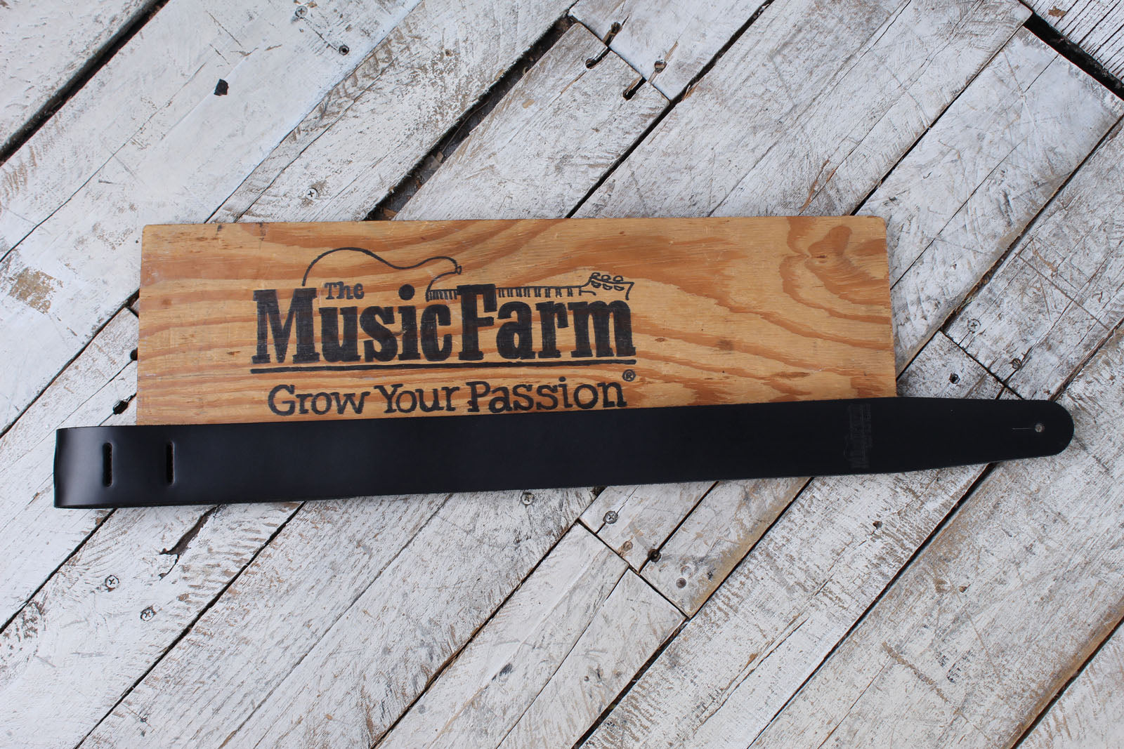 Henry Heller 2 Inch Genuine Cowhide Guitar Strap Black HLO2-BLK Secondary image