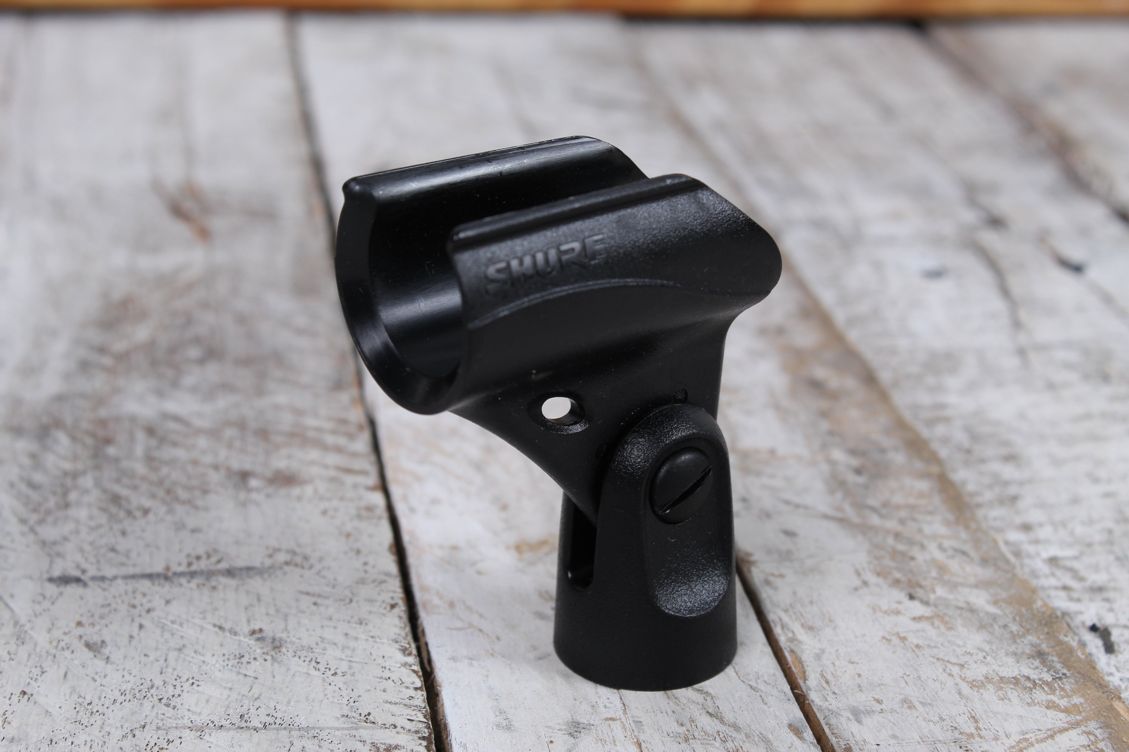 Shure SM57 Dynamic Microphone w Cardioid Pickup Pattern Vocal & Instrument Mic