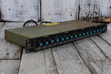 Load image into Gallery viewer, Furman QN-44 Quad Noise Gate 4 Channel Rack Mount Noise Gate