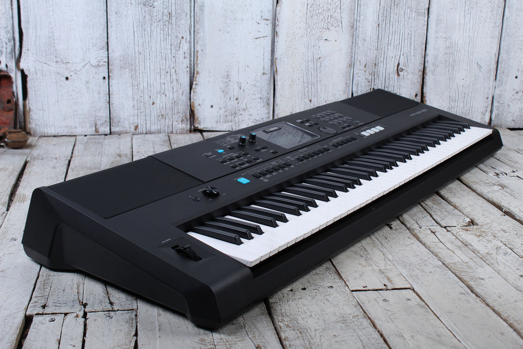 Yamaha PSR-E425 76 Key Portable Keyboard with 820 Voices and Pitch Bend with Power Supply