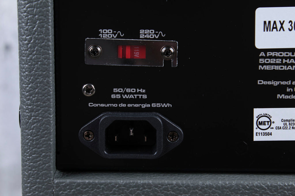 03617650  Peavey MAX® 300 120US Bass Amp