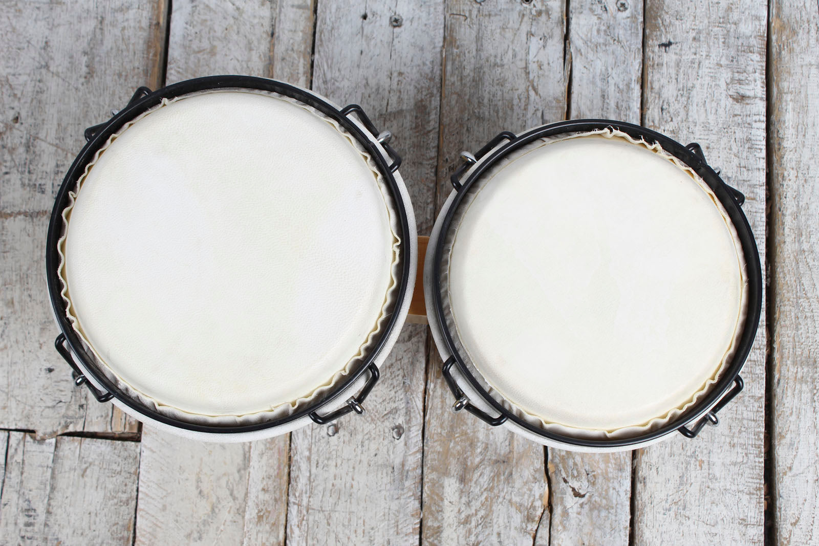 Stagg BW-70-N 6 Inch and 7 Inch Traditional Wooden Bongo Set Natural