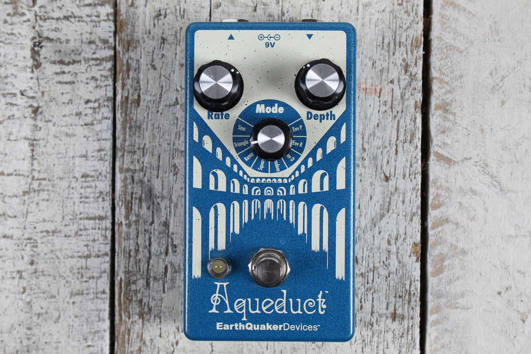 EarthQuaker Aqueduct Pitch Vibrato Effects Pedal Electric Guitar Effects Pedal