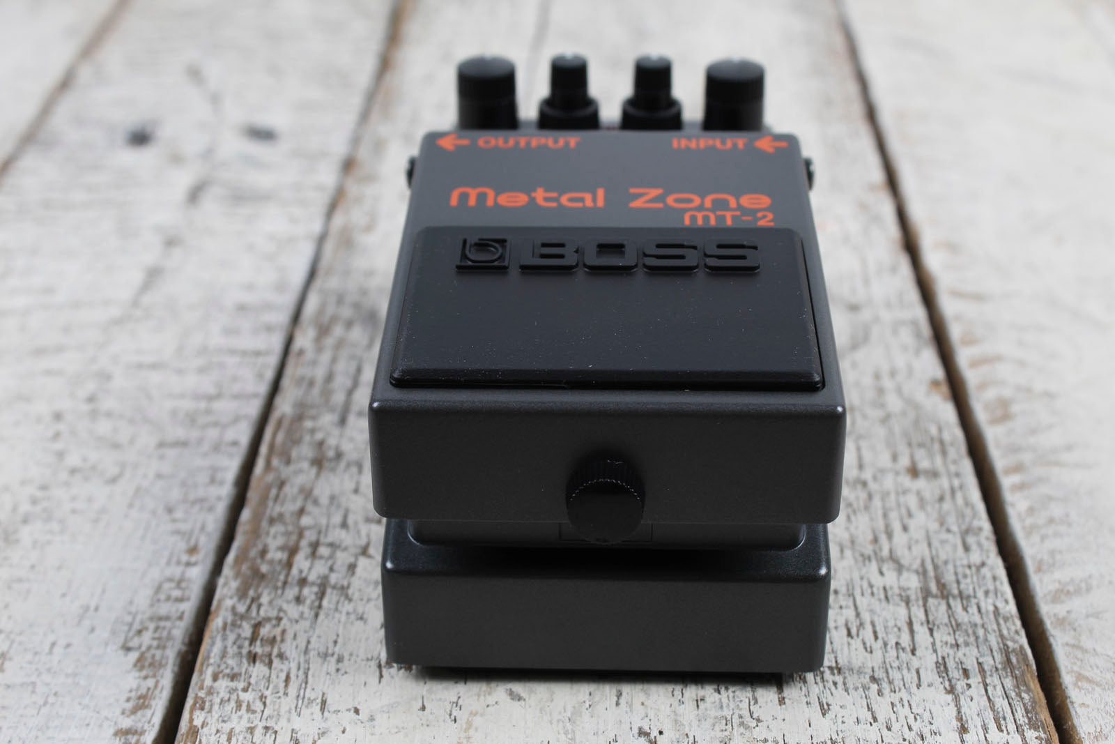 Boss MT-2 Metal Zone Distortion Pedal Electric Guitar Distortion Effects Pedal