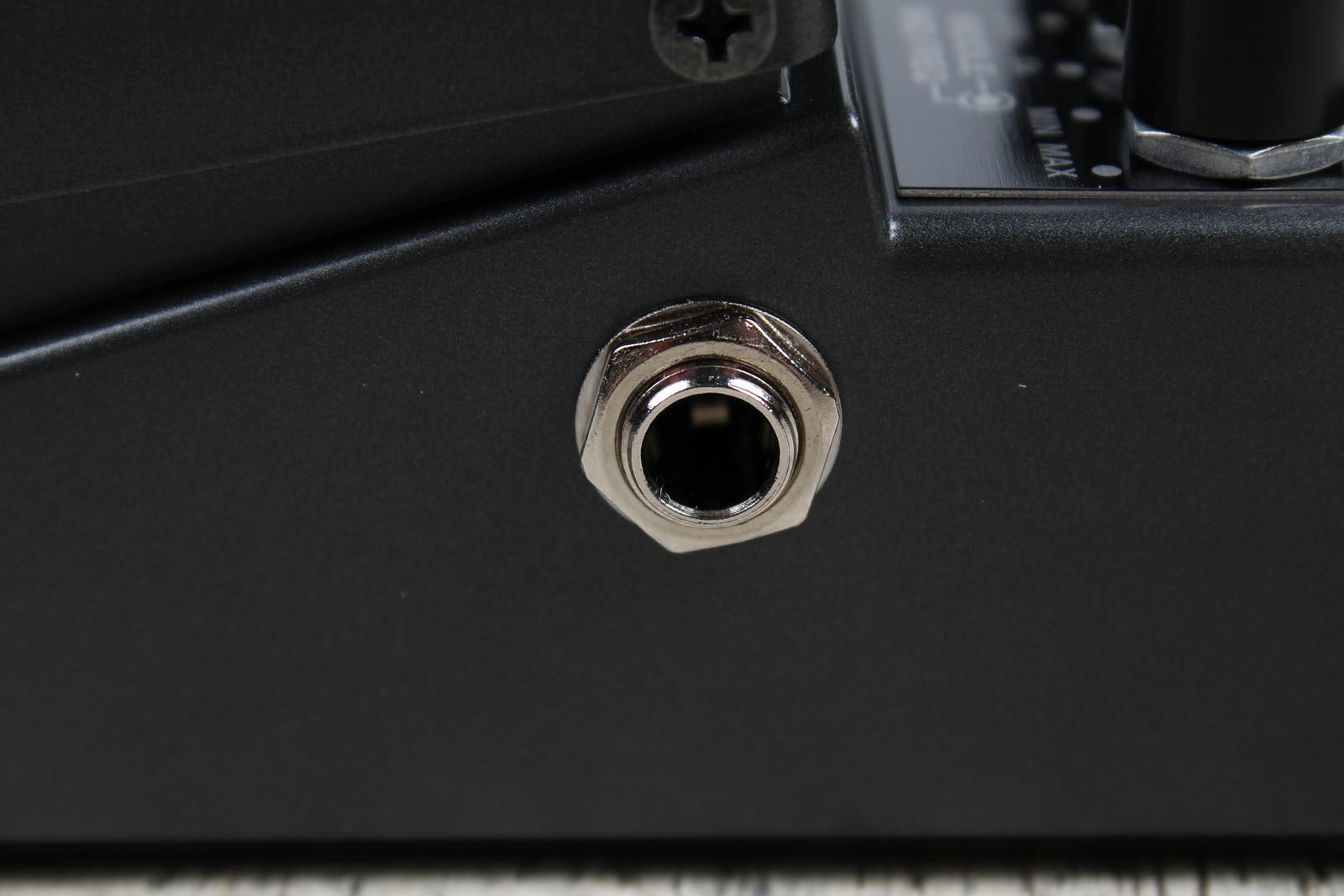 Boss MT-2 Metal Zone Distortion Pedal Electric Guitar Distortion Effects Pedal