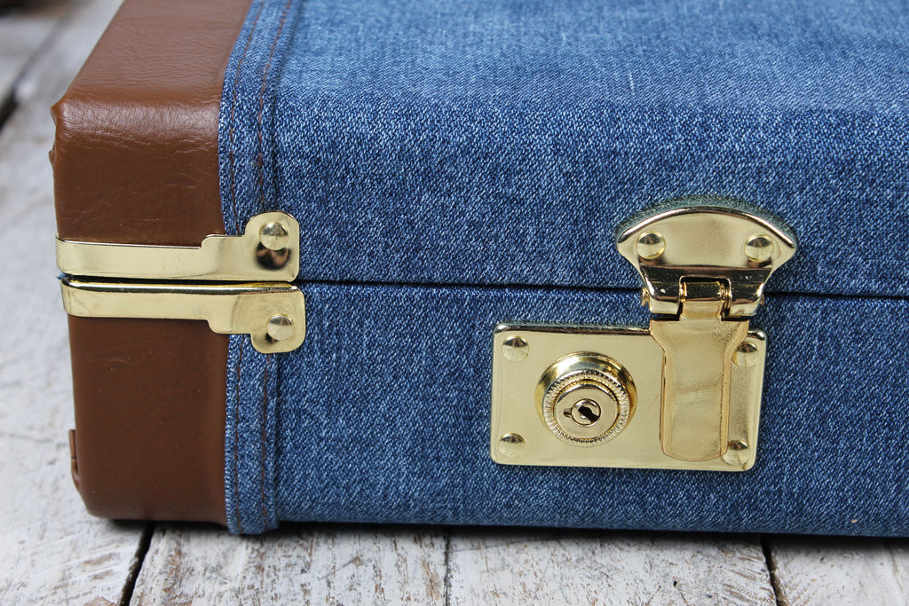 Fender X Wrangler Denim Hardshell Electric Guitar Case for Stratocaster and Telecaster Indigo Denim