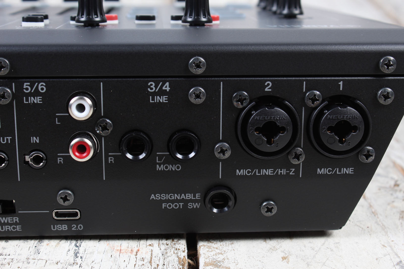 Yamaha AG08 8 Channel Mixer with USB Audio Interface Streaming and Webcasting