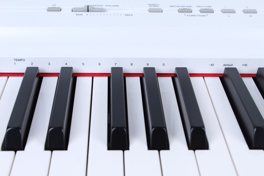 Yamaha P125A White 88 Key Graded Hammer Digital Piano with Power Supply & Pedal