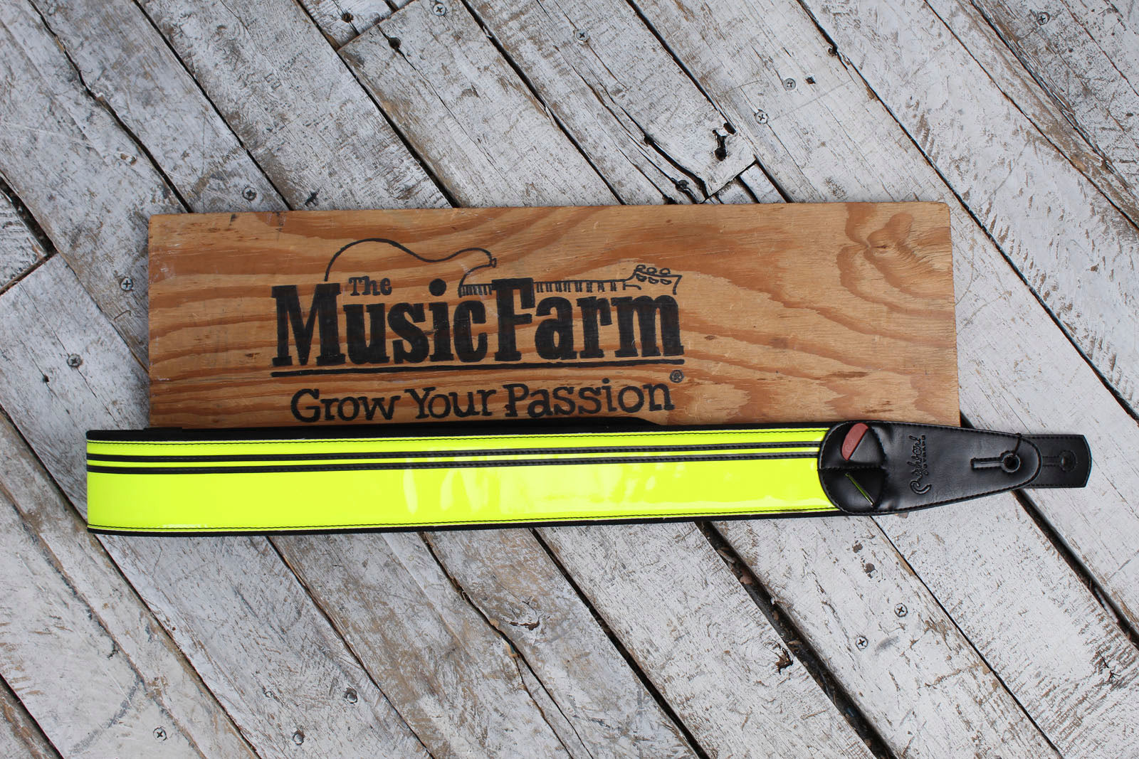 Right On Mojo Race Guitar Strap - Neon Yellow