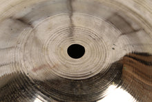 Load image into Gallery viewer, Zildjian Vintage 22 Inch Ride Cymbal 22&quot; Ride Drum Cymbal