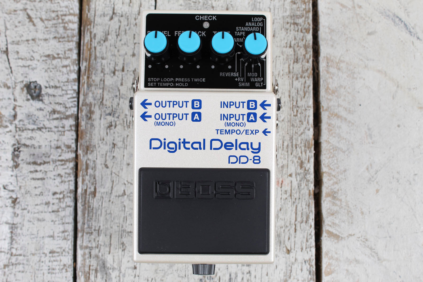 BOSS DD-8 Digital Delay Effects Pedal Electric Guitar Delay Effects Pedal Main image