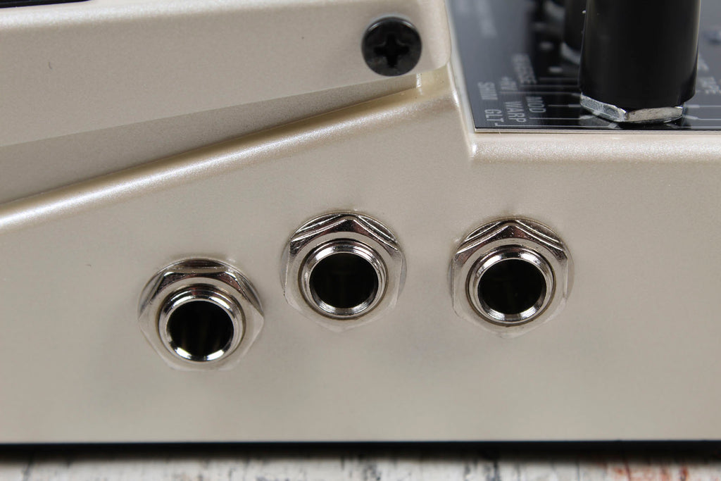 BOSS DD-8 Digital Delay Effects Pedal Electric Guitar Delay Effects Pedal