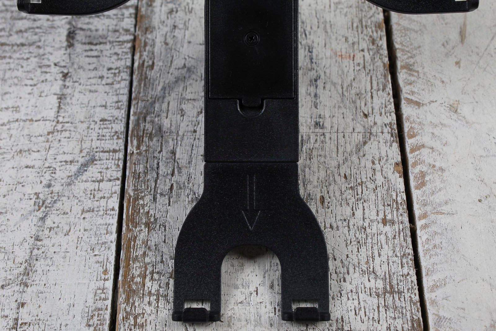 Gator Frameworks GFW-UTL-TBLTCLMP iPad Tablet Clamping Tray with Microphone Stand Mount