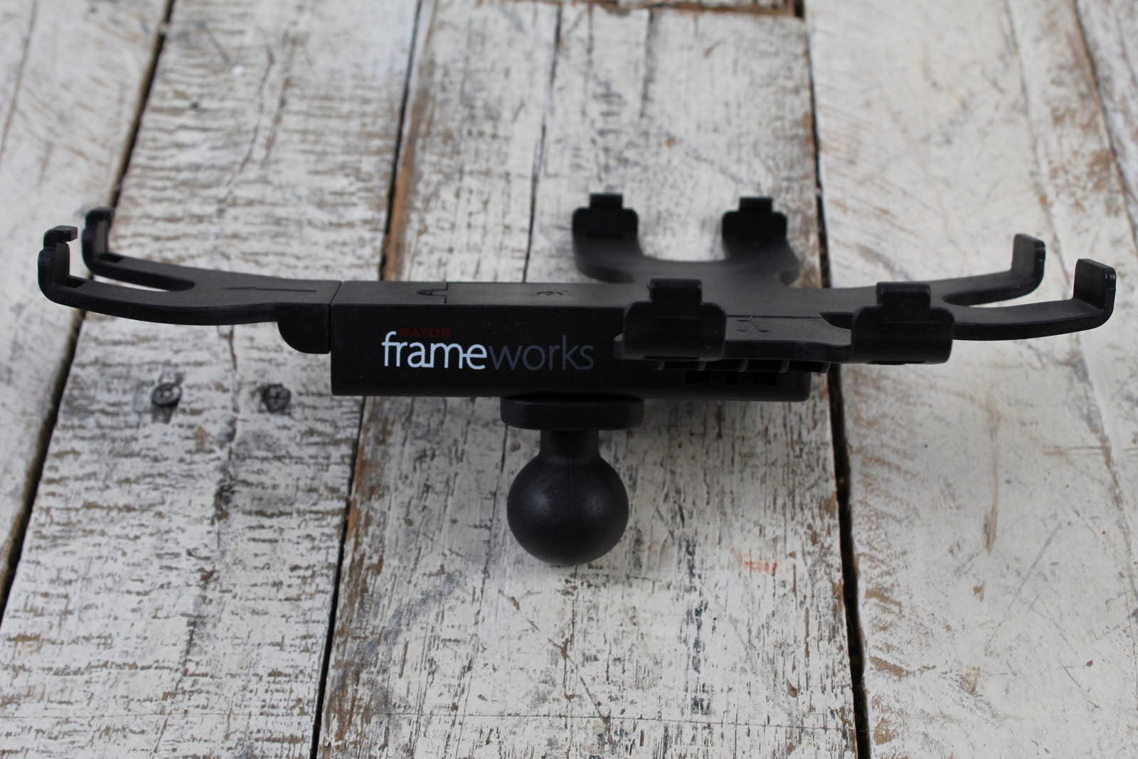 Gator Frameworks GFW-UTL-TBLTCLMP iPad Tablet Clamping Tray with Microphone Stand Mount