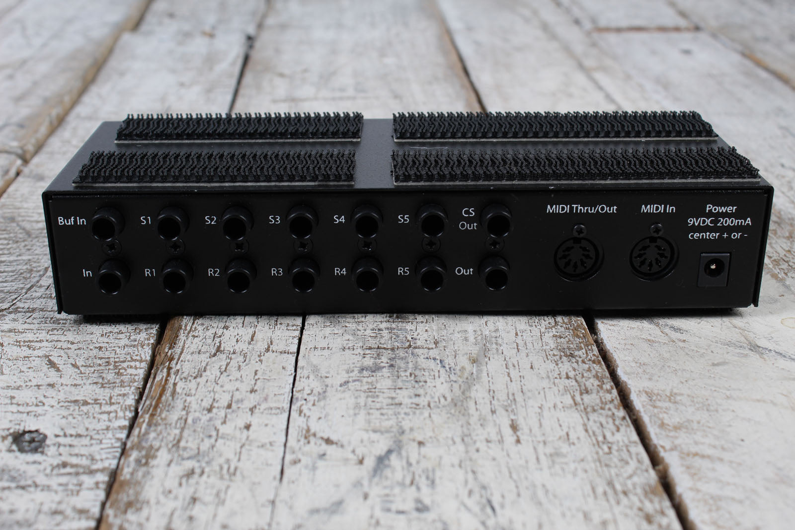 RJM Music Technology Mini Effect Gizmo Compact Effects Pedal Switcher