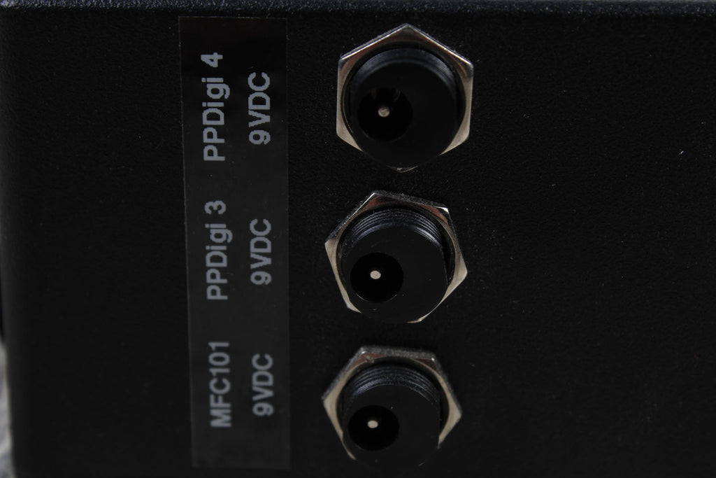 Nice Rack Canada 1/4 Inch to XLR In / Out Adapter