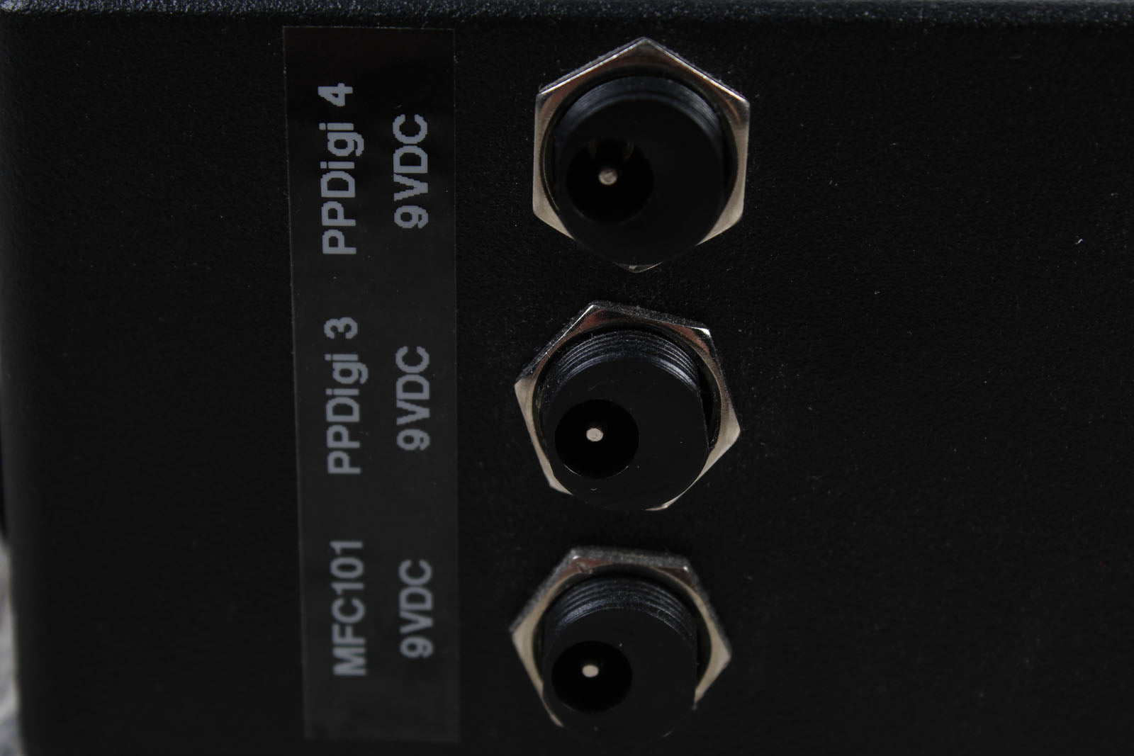 Nice Rack Canada 1/4 Inch to XLR In / Out Adapter
