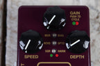 MXR Tremolo Effects Pedal Electric Guitar Tremolo Effect Pedal with 6 Modes M305