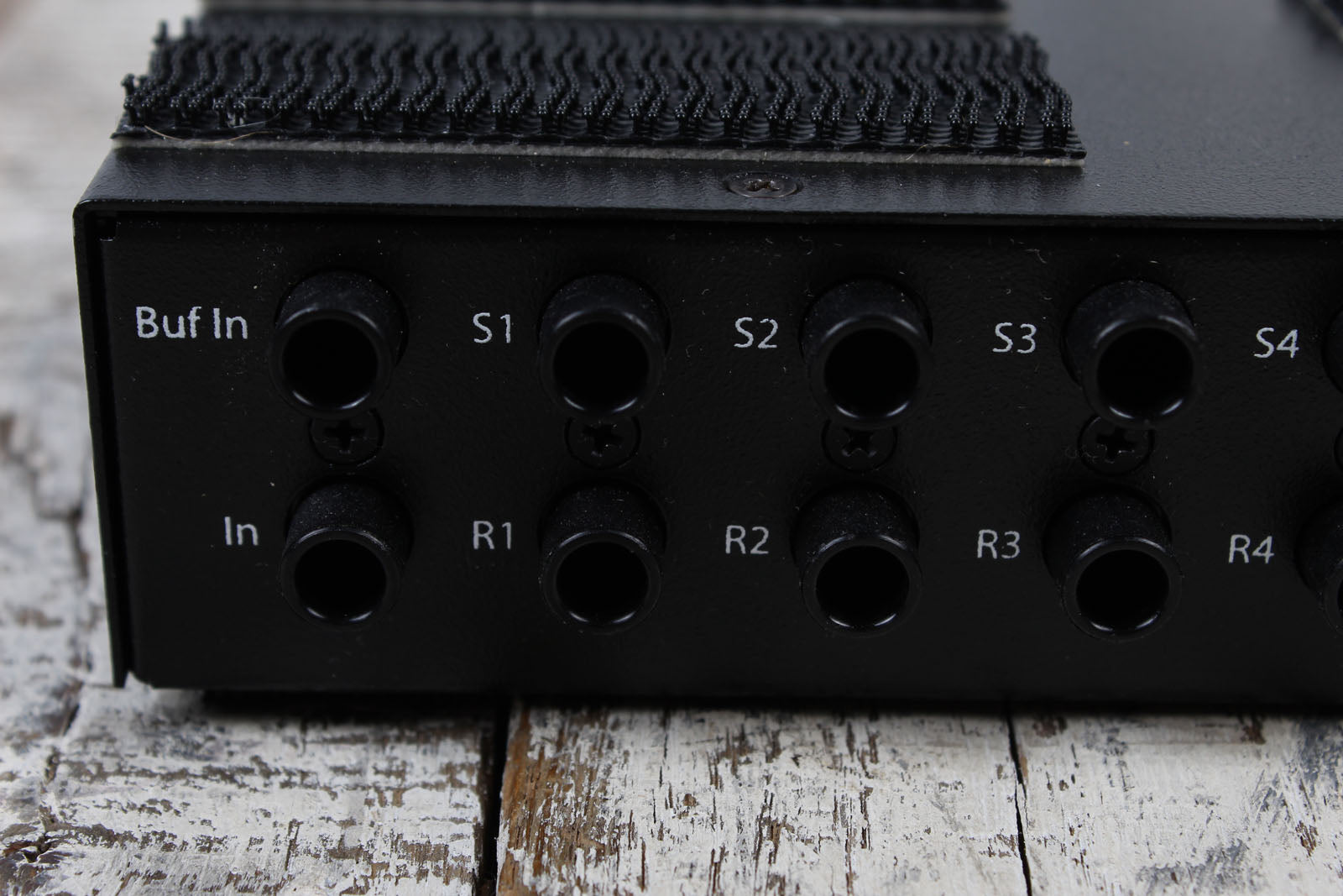 RJM Music Technology Mini Effect Gizmo Compact Effects Pedal Switcher