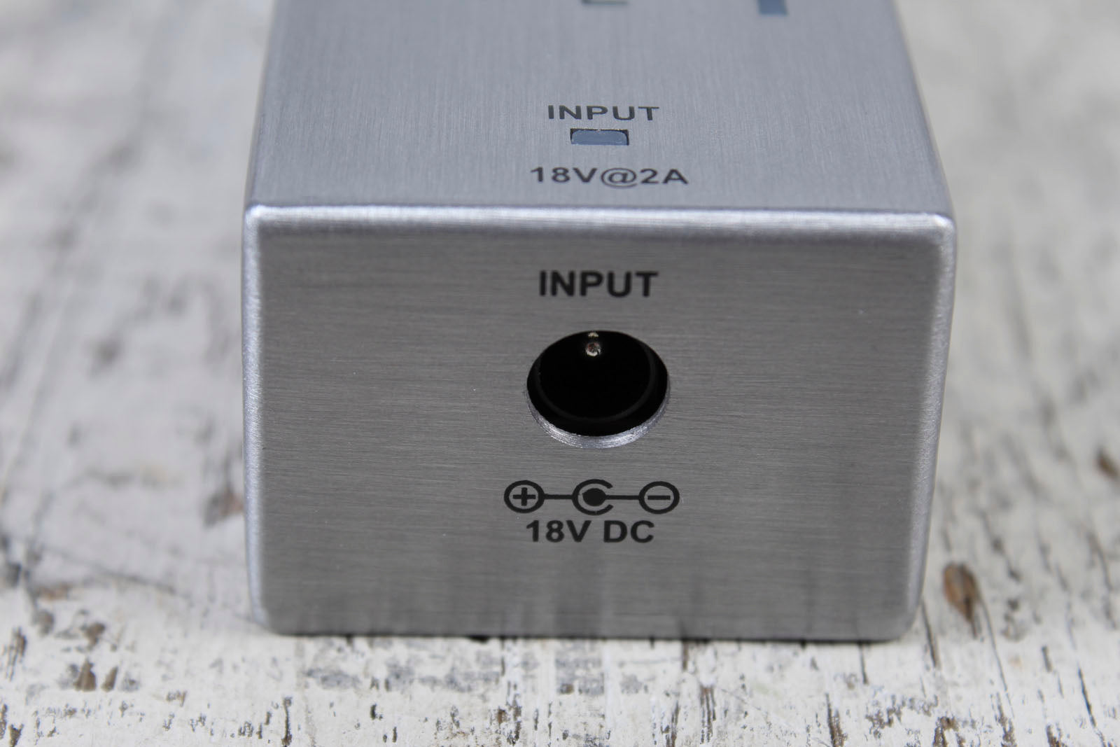 MXR Mini Iso-Brick Power Supply Pedalboard Effects Pedal Power Supply M239